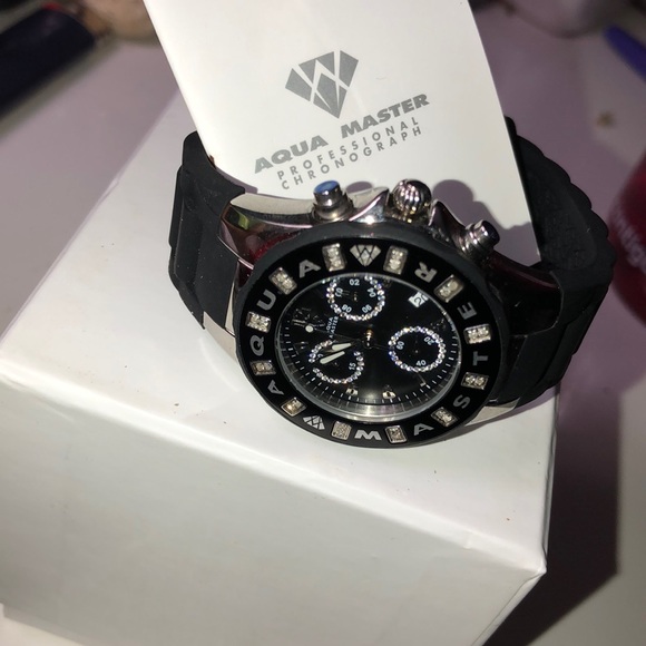 Aqua Master Watch - Picture 1 of 2
